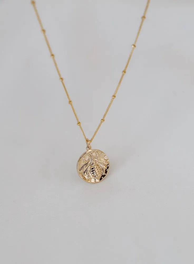 BEE MEDALLION NECKLACE