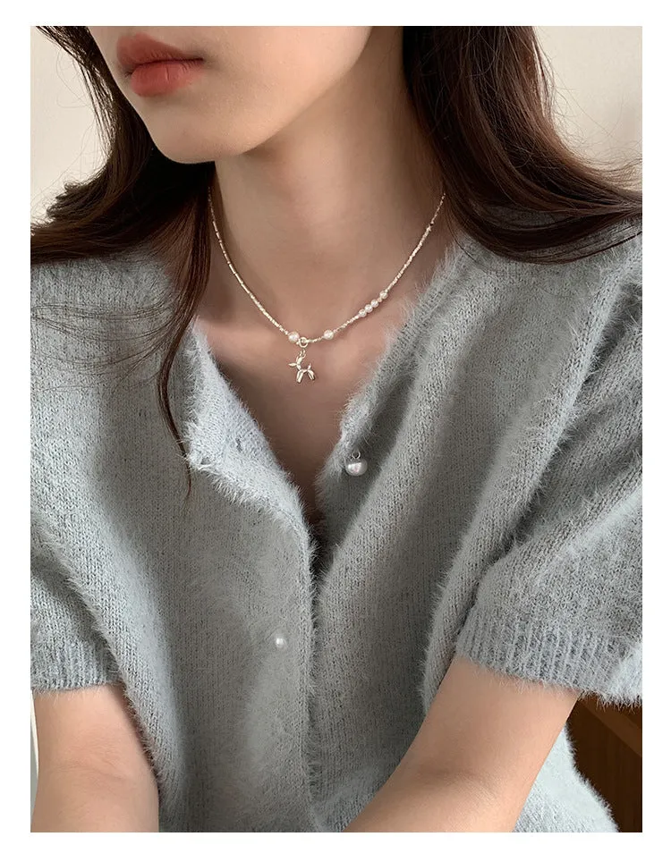 Childlike balloon dog pendant necklace for women, elegant niche design, high-end sweet and cool style, cold style clavicle chain