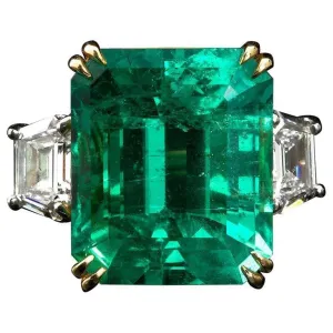 PATRICE Large Colombian Emerald Engagement Ring